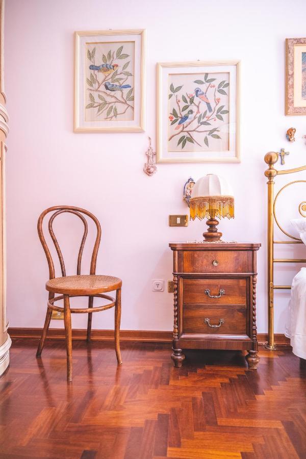 Bed and Breakfast Casa Tonina Carloforte  Exterior foto