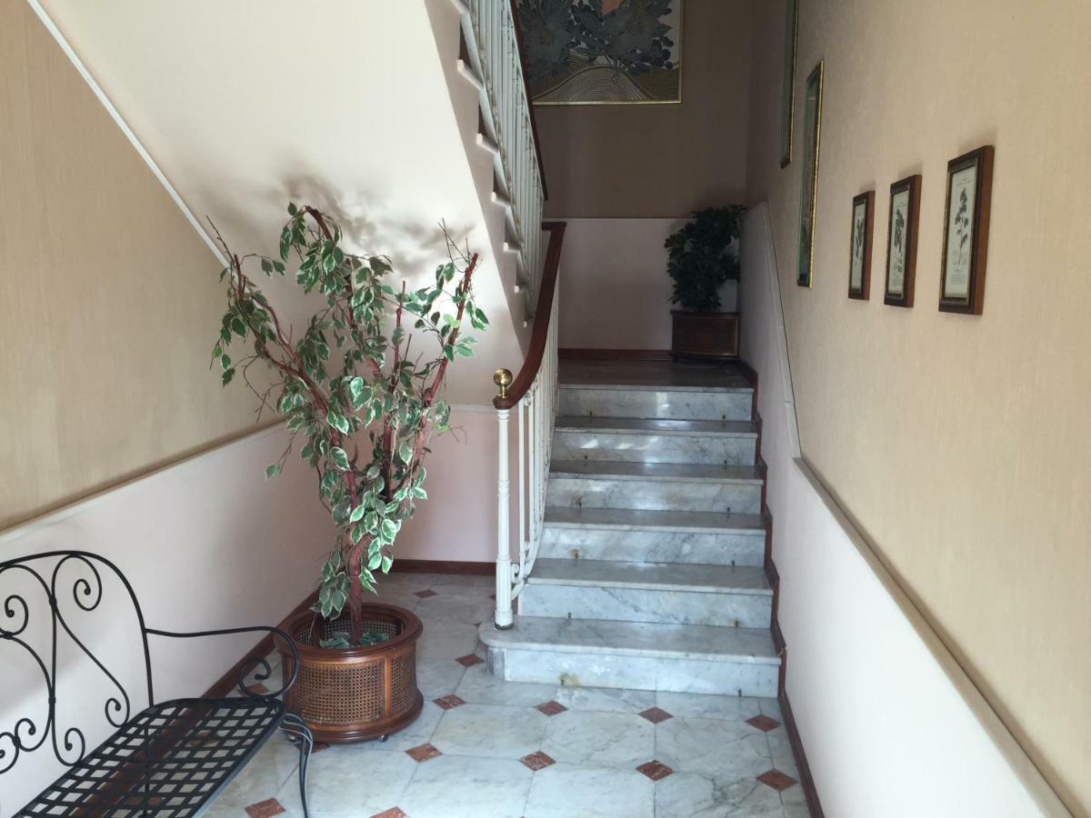 Bed and Breakfast Casa Tonina Carloforte  Exterior foto